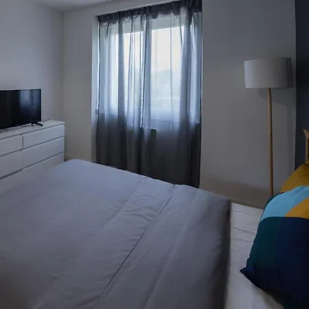 Chambre Privee En Coliving Avec Salle De Bain Partagee * 布雷斯特